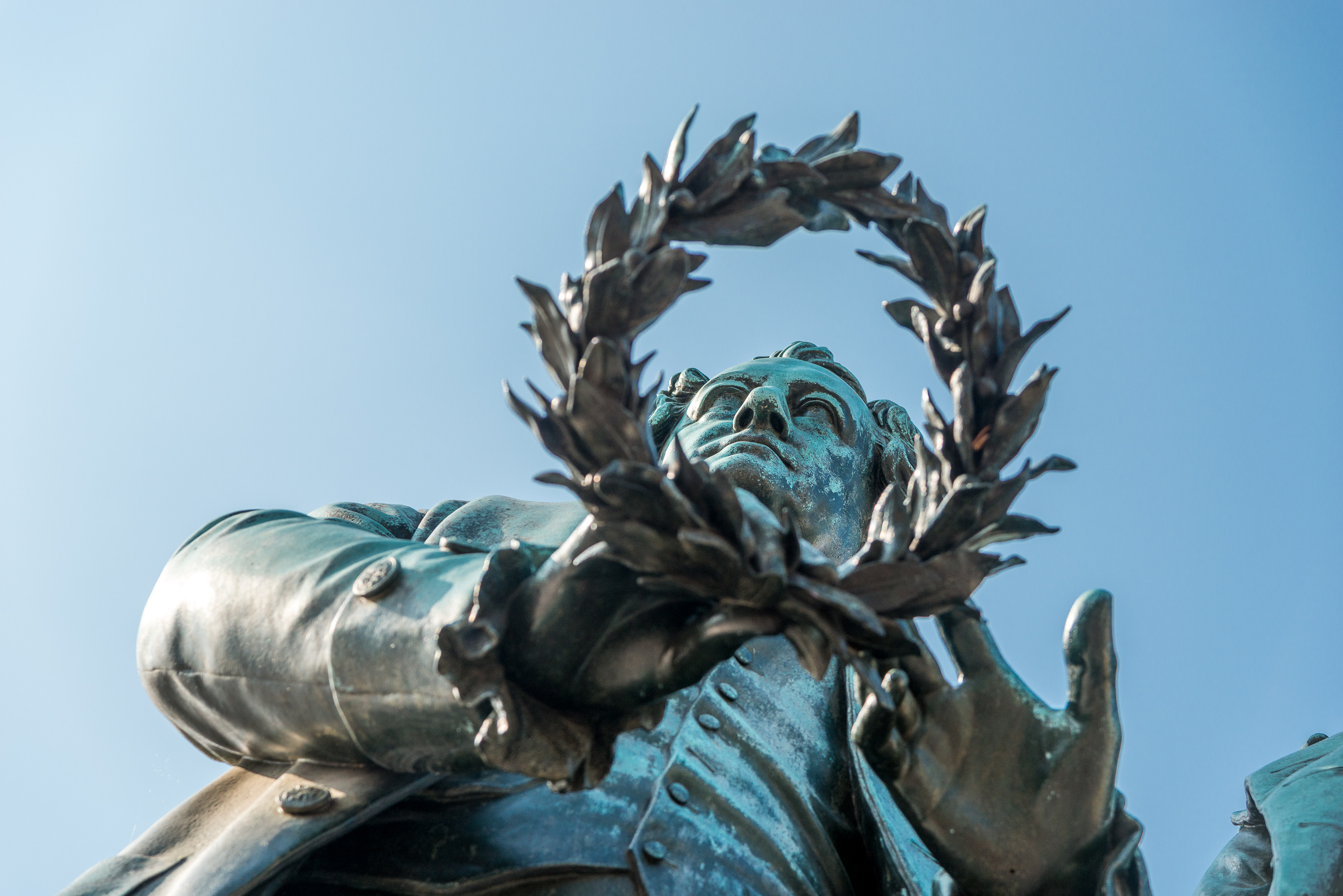 Goethedenkmal auf dem Theaterplatz in Weimar ©Gregor Lengler